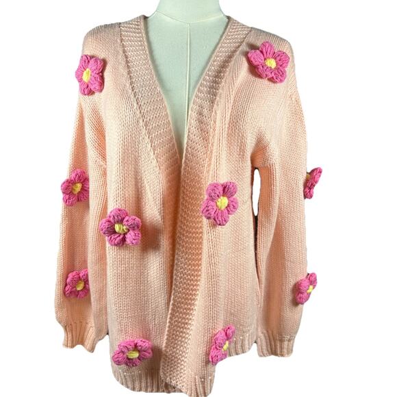 Judson & Co Sweaters - Judson & Co Chunky Knit Pink 3D Crocheted Flowers Cardigan Sweater Women’s L
